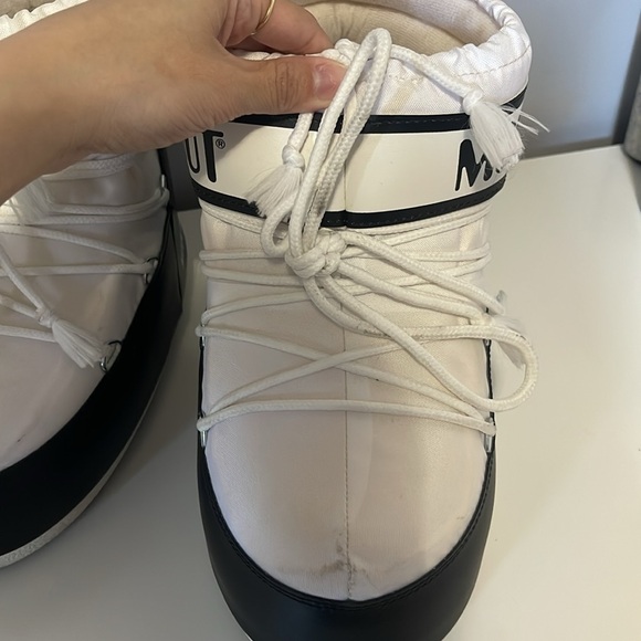 Womens moon boots fairly new worn 3x - Picture 4 of 6